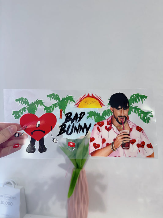 PEGATINA UV DTF PARA TAZAS 16Oz BAD BUNNY