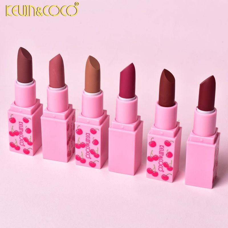 SET DE LABIAL + DELINEADOR DE LABIOS - KEVIN Y COCO