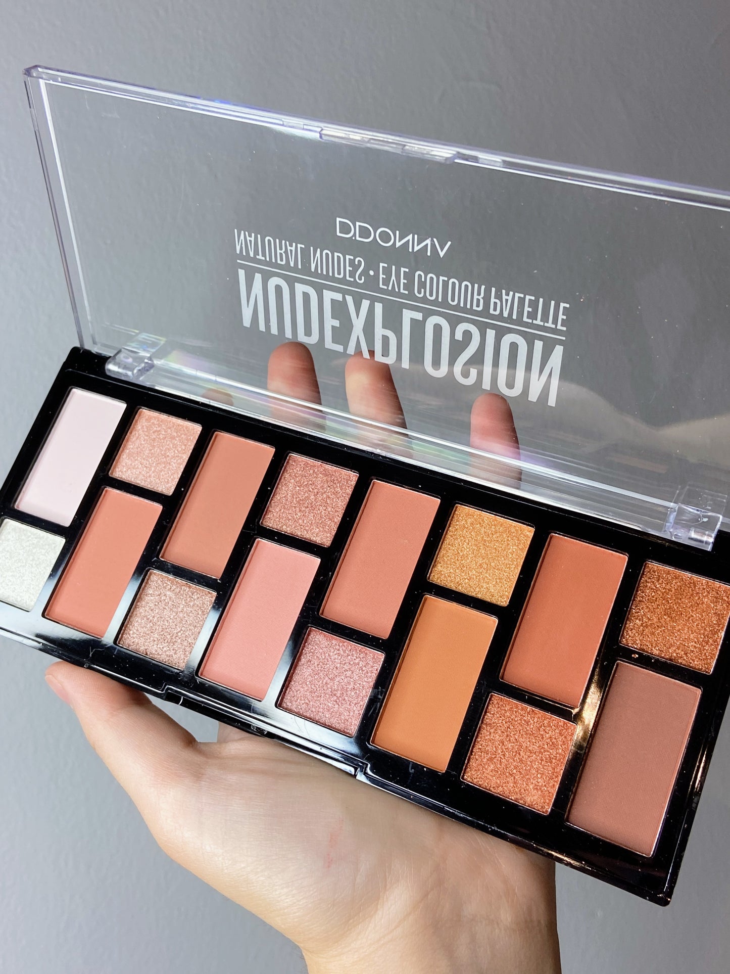 PALETA DE SOMBRAS NUDE EXPLOSIÓN - DDONNA