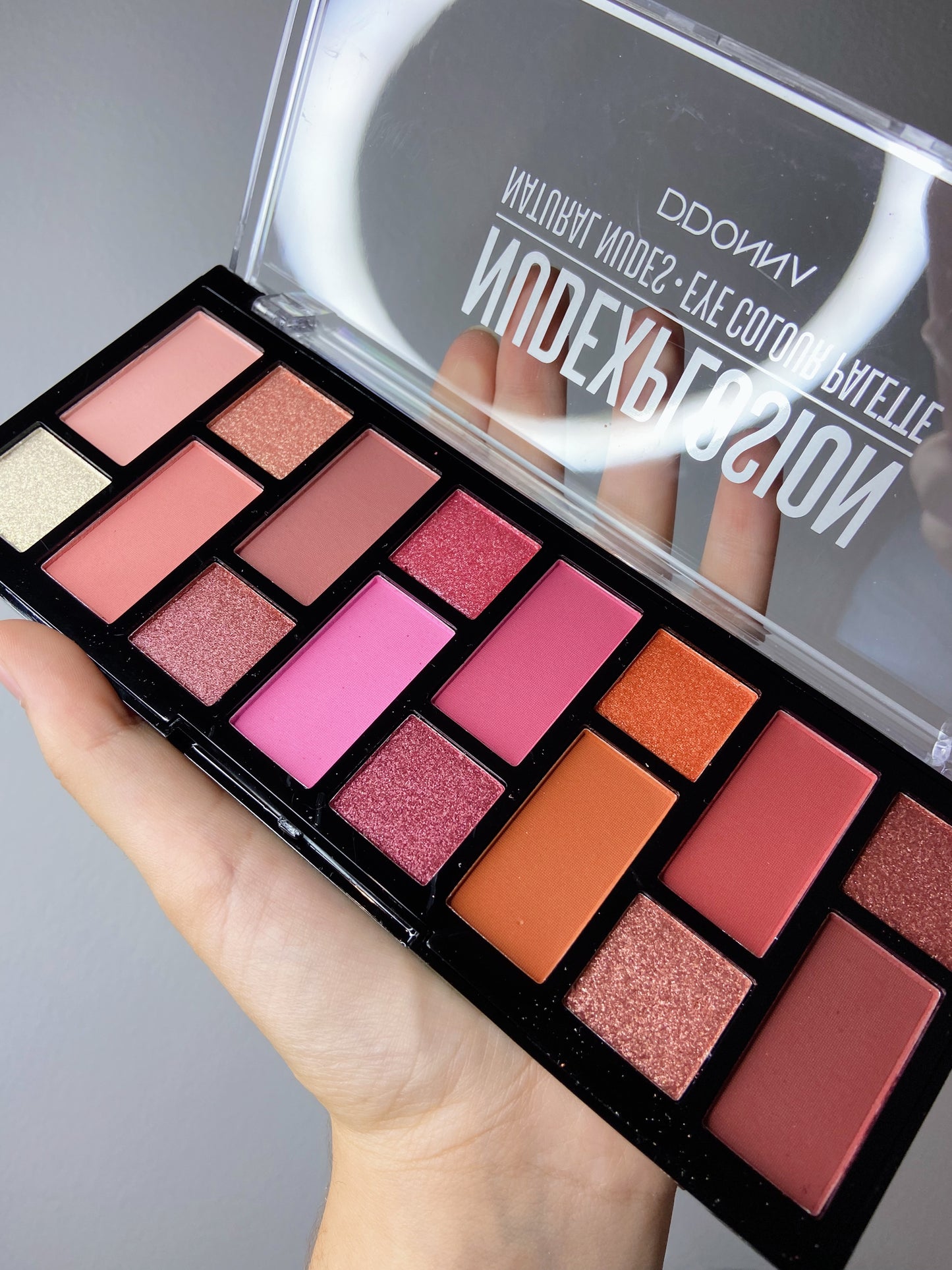 PALETA DE SOMBRAS NUDE EXPLOSIÓN - DDONNA